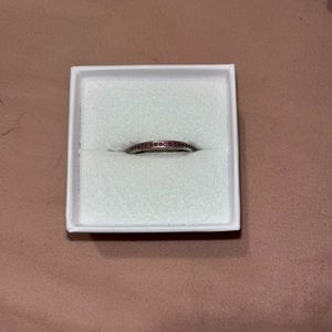 Pandora ring